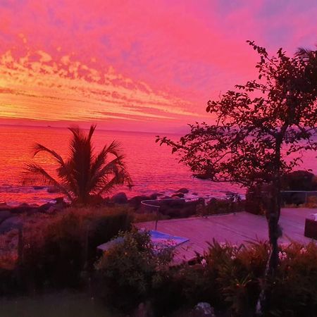 Sol-Lua Bangalo Com Uso Exclusivo Da Piscina Vila Ilhabela Exterior foto