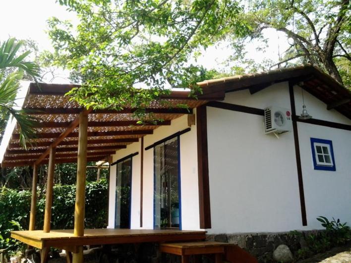 Sol-Lua Bangalo Com Uso Exclusivo Da Piscina Vila Ilhabela Quarto foto