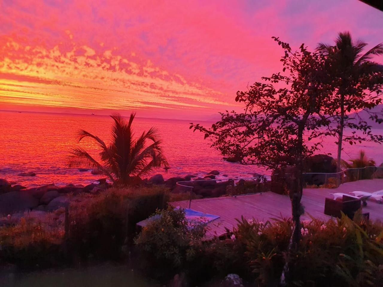 Sol-Lua Bangalo Com Uso Exclusivo Da Piscina Vila Ilhabela Exterior foto